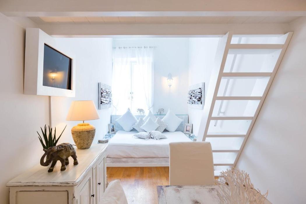 Spanish Step Nest Luxury Apartamento